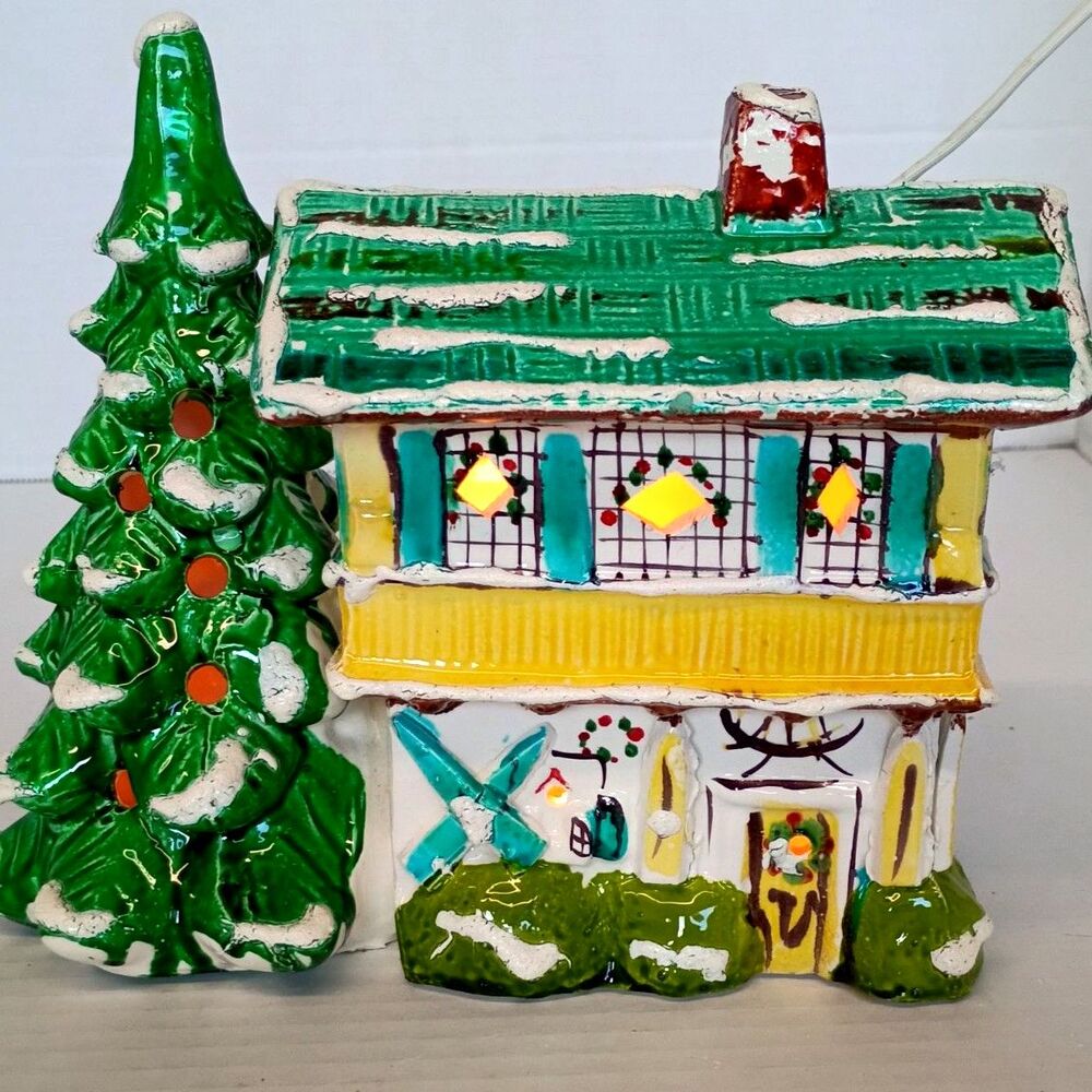 Vintage Belco Deco Mountain Lodge Christmas Village House Light Up Ski Chalet
